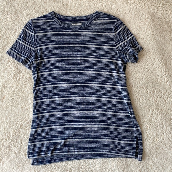 Lou & grey woven tee - Picture 4 of 5